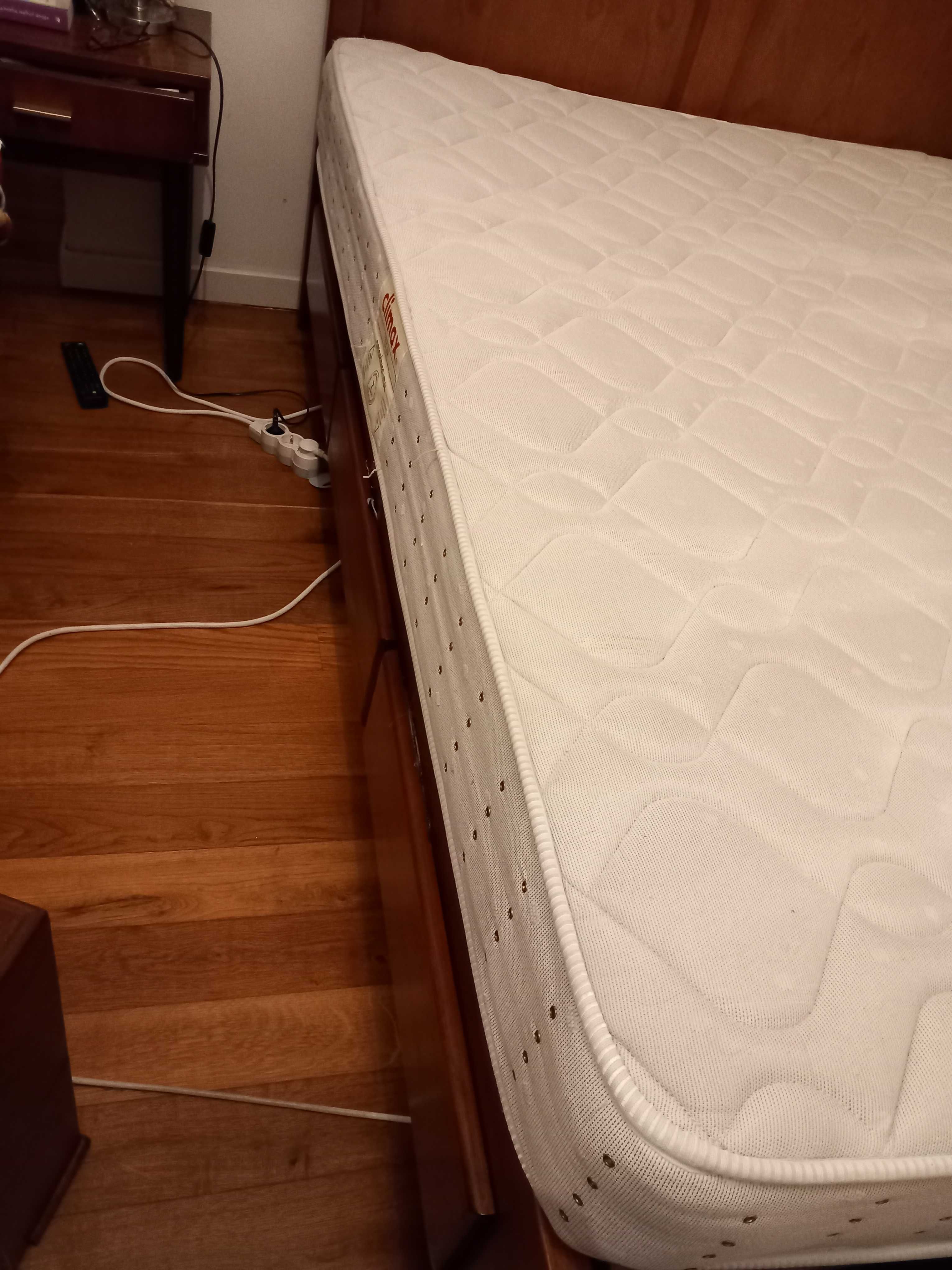Colchão MOLAFLEX  USADO em Muito Bom Estado