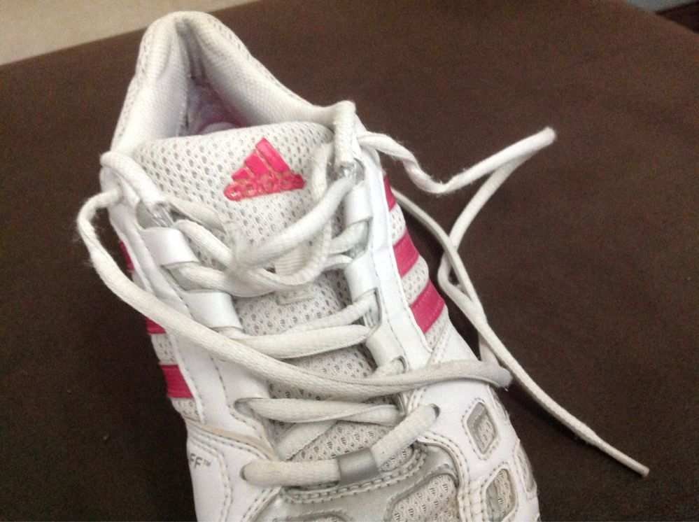 Кроссовки кожаные ADIDAS, размер 37