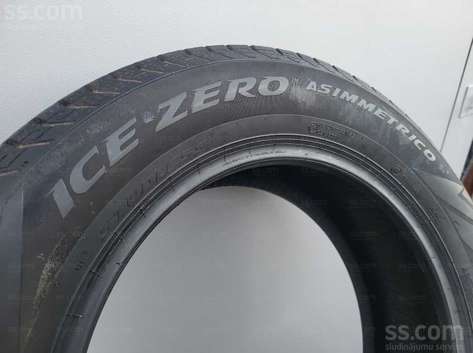 Практично нова зимова гума Pirelli Ice Zero Asimmetrico
