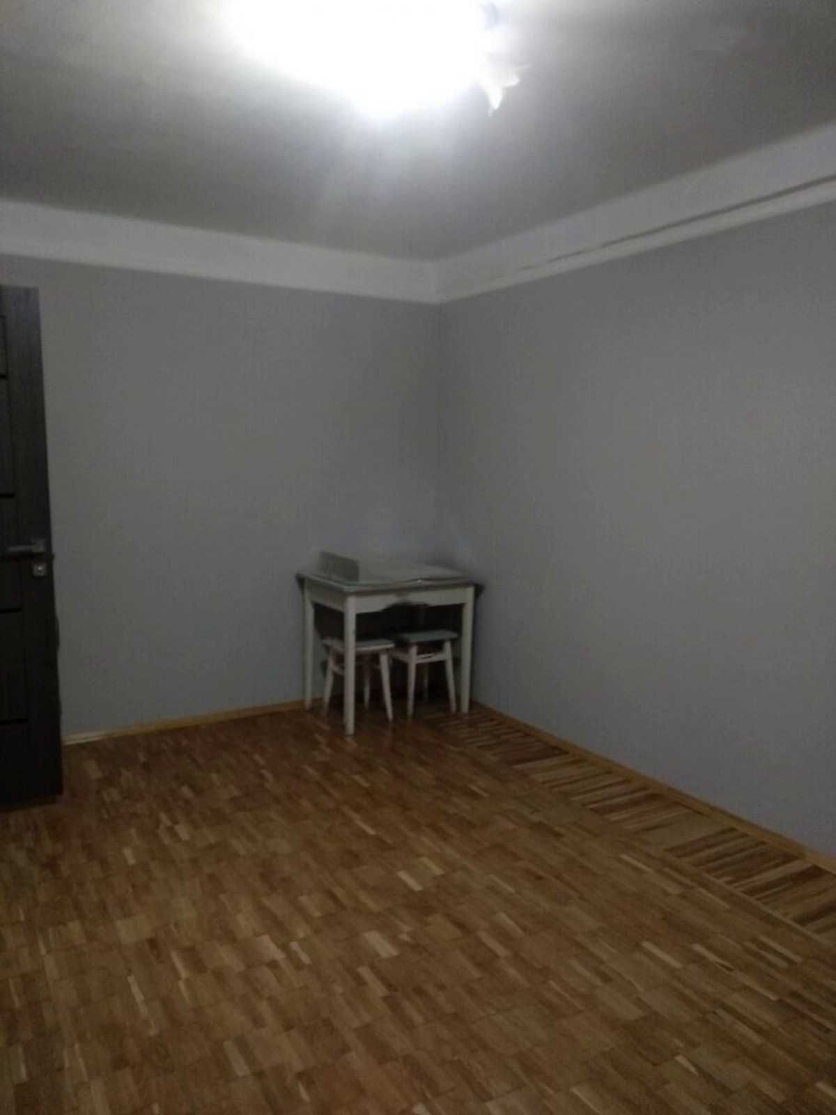 Продам 1-комнатную квартиру Серова, 30