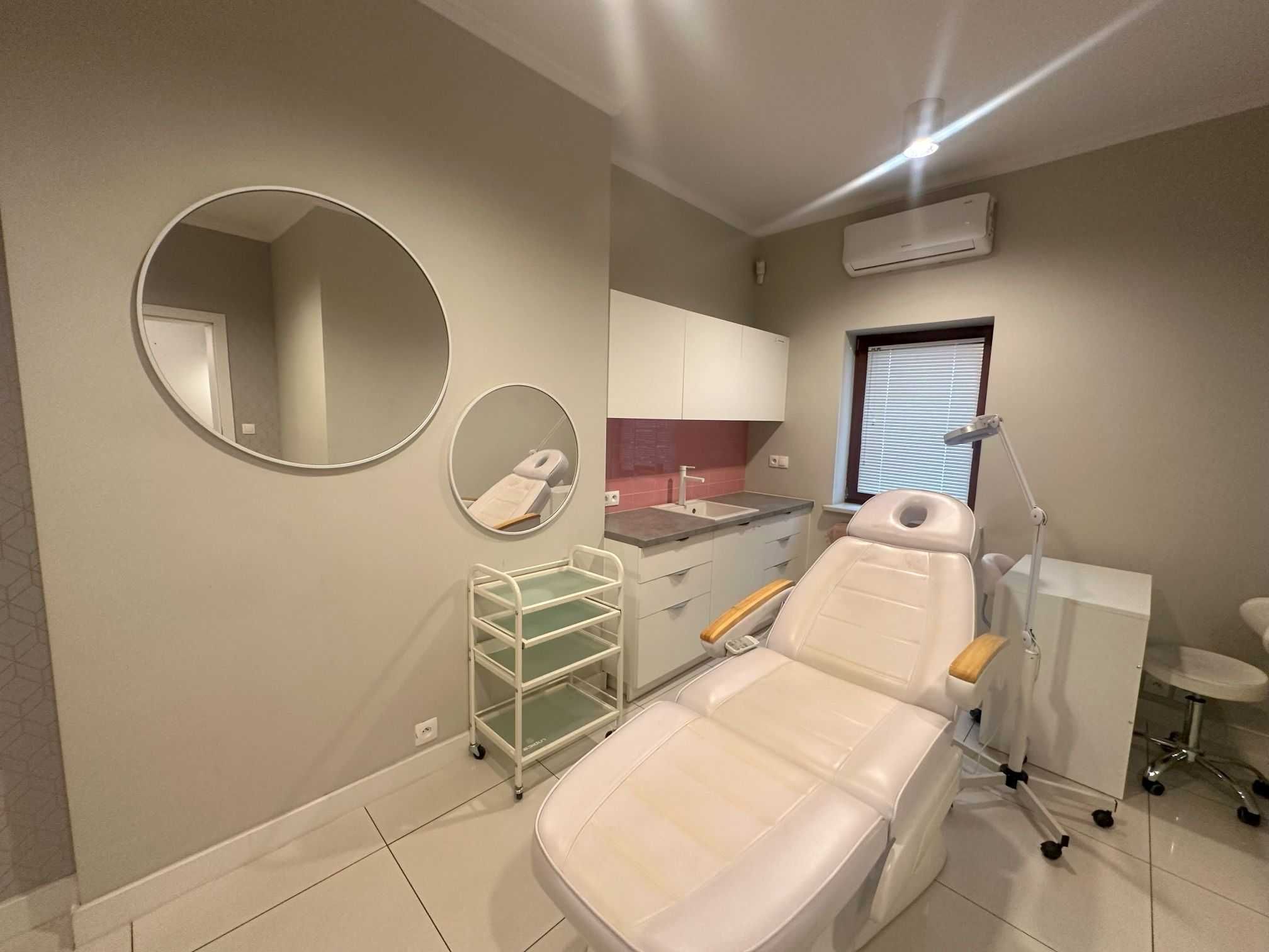 Lokal usługowy Kraków – 180 m² + piwnica, ul. Górna 5