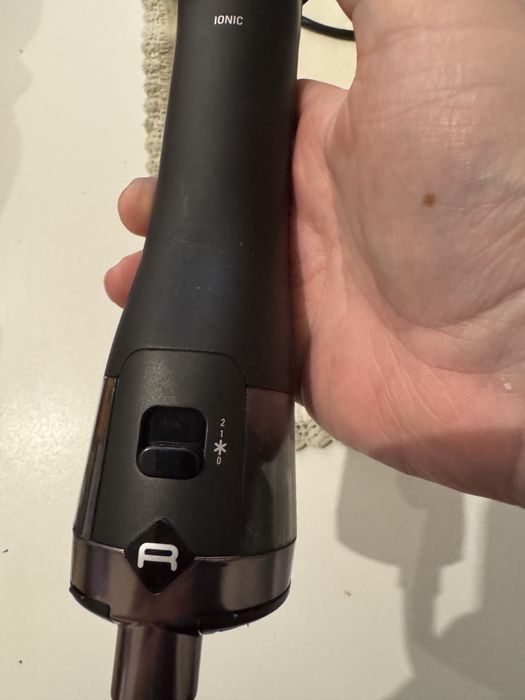 Escova Rotativa de Alisamento Rowenta