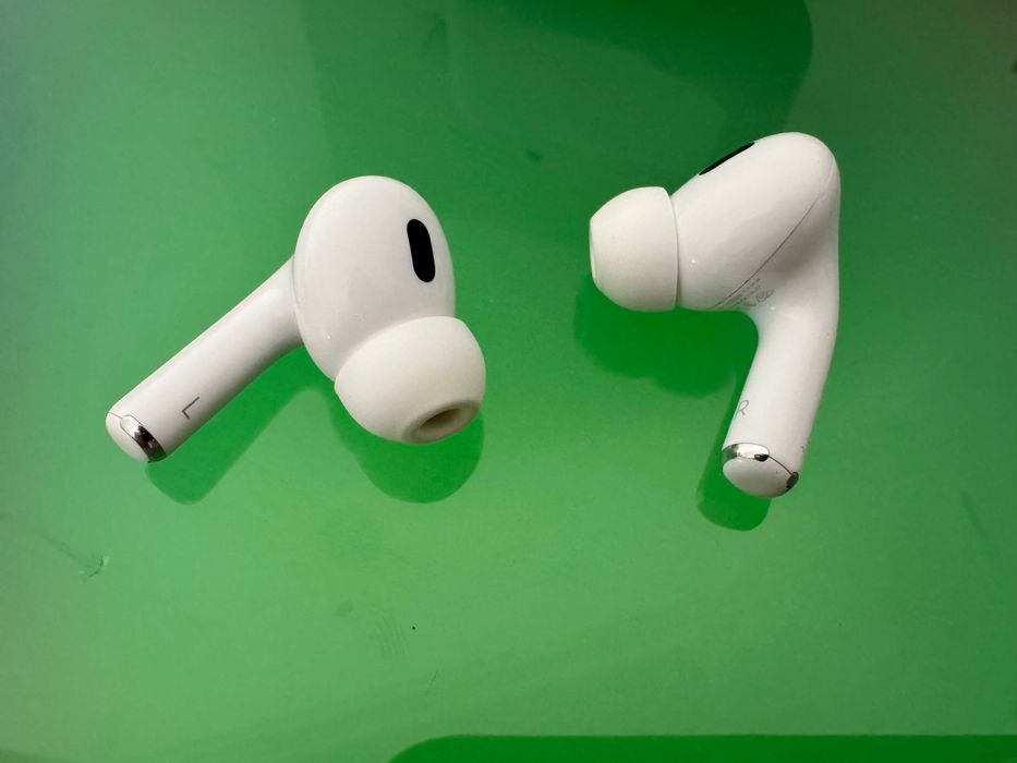 Apple AirPods Pro 2 (originais)
