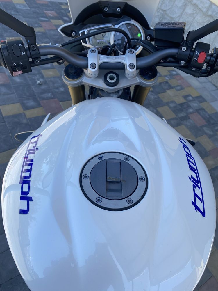 Triumph street triple 675 2013