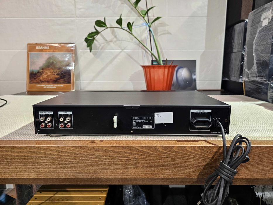 Еквалайзер Sony SEQ-411 7-Band Graphic Equalizer