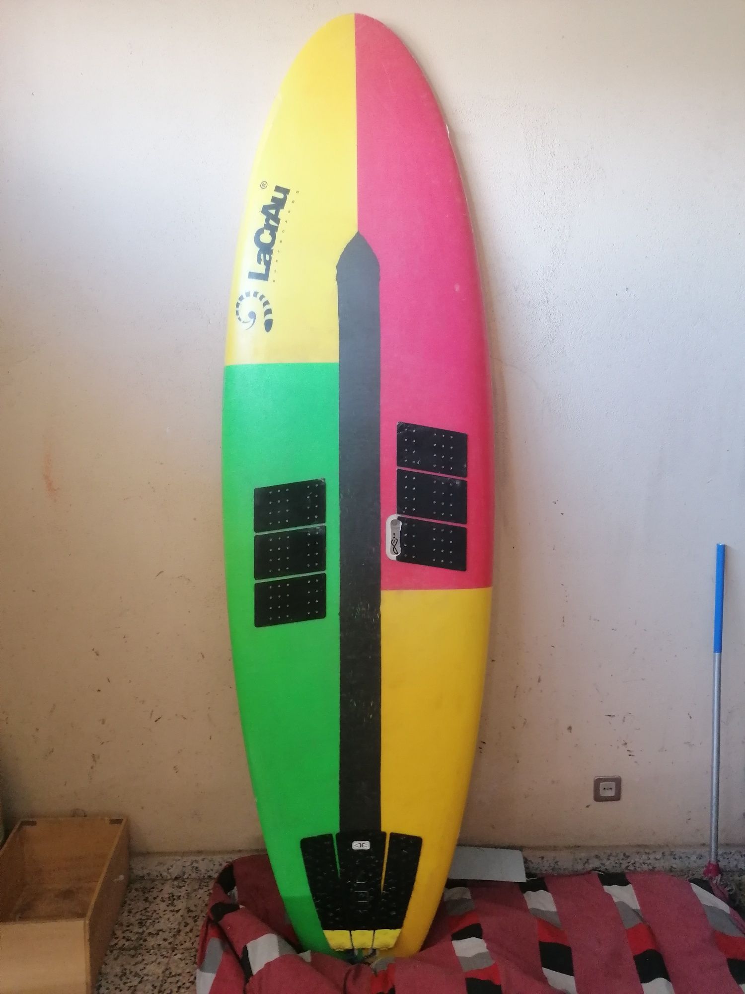 Prancha stand-up paddle da marca lacrau