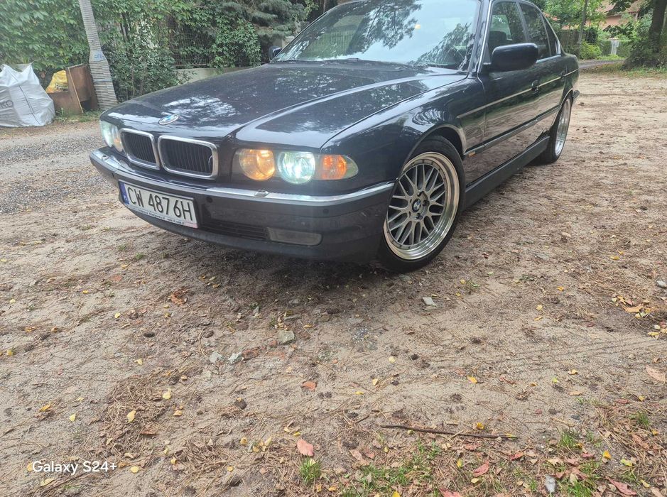 Sprzedam bmw e38 728i