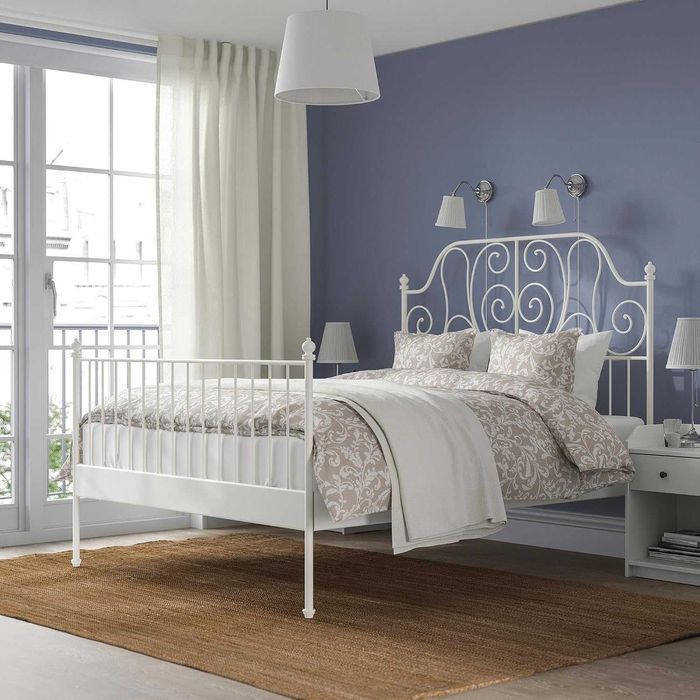 Cama casal Ikea LAYRVIK com colchão - 140x200 cm