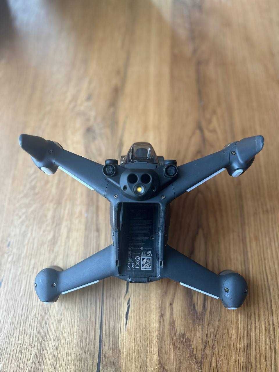 DJI FPV combo drone