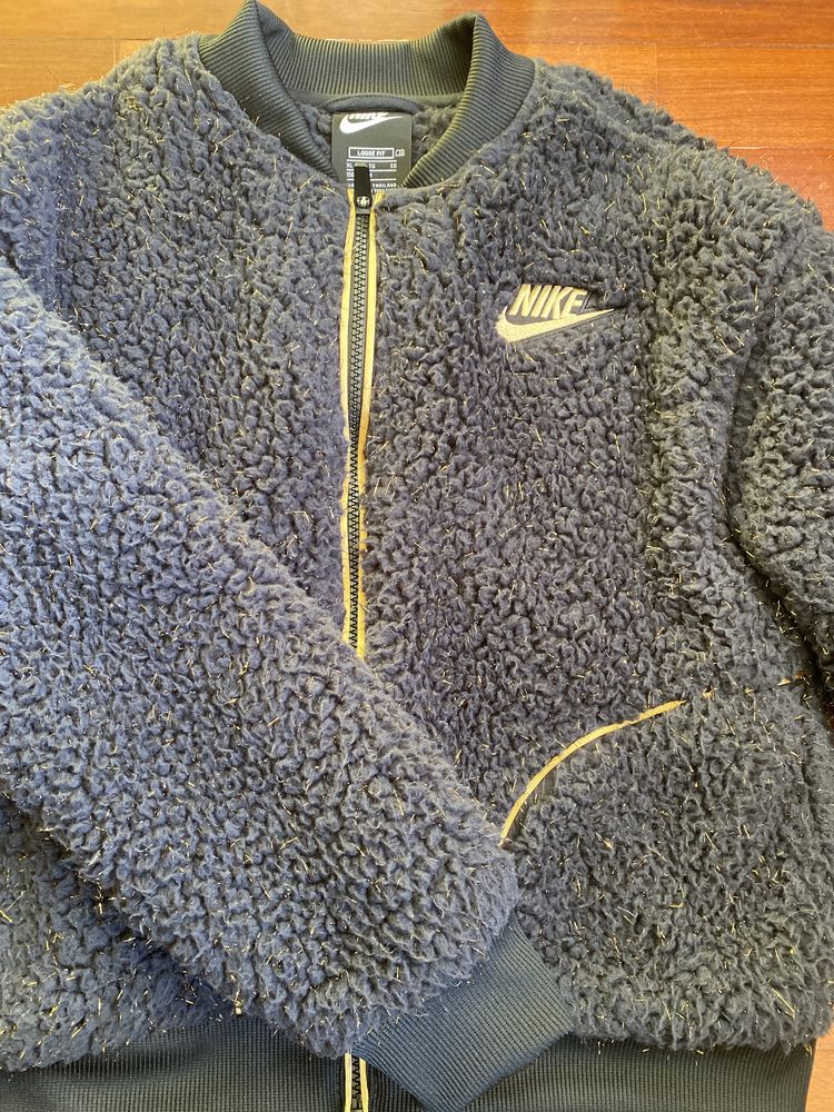 Casaco Nike novo XL (TOP)