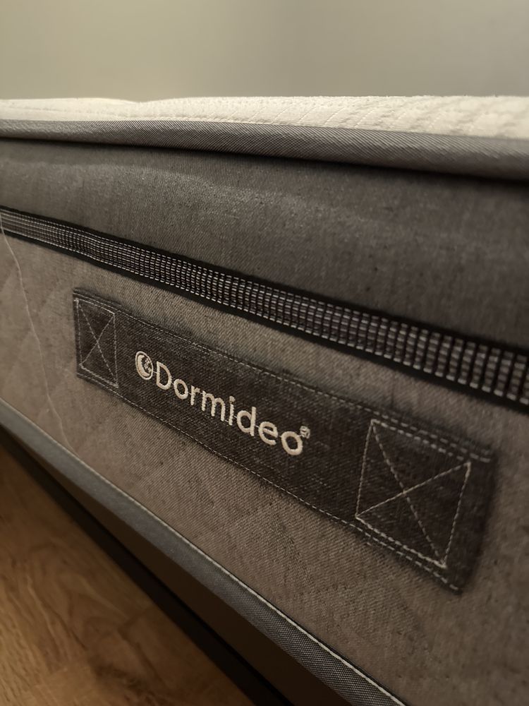 Cama casal com Colchao Dormideo