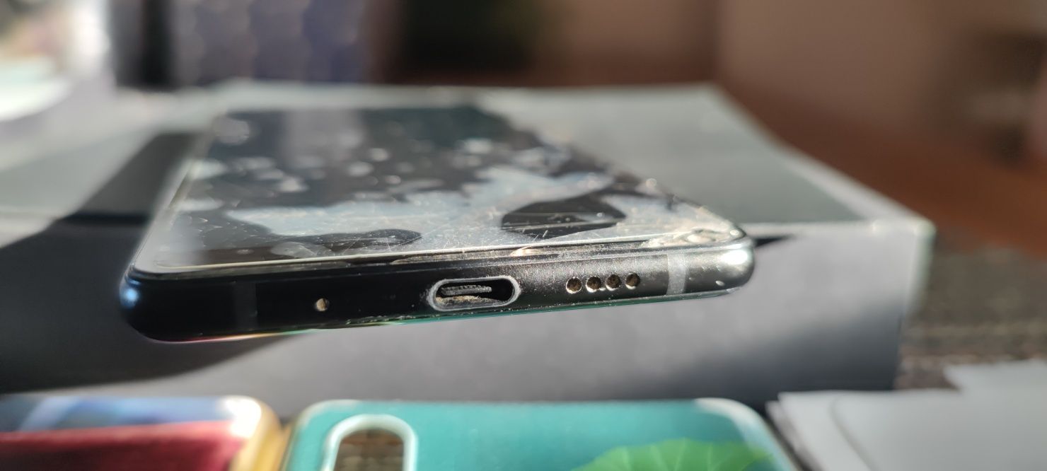 Telefon komórkowy MI Mix 2S uszkodzony wyświetlacz