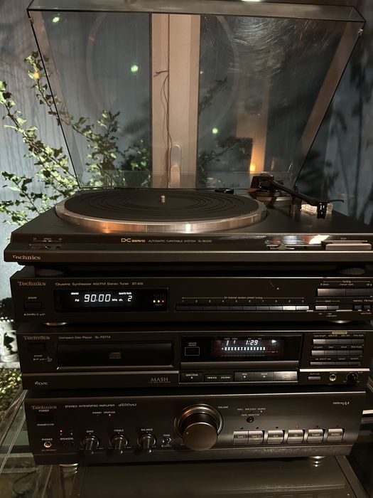 Aparelhagem vintage,completa,100% funcional e excelente som.