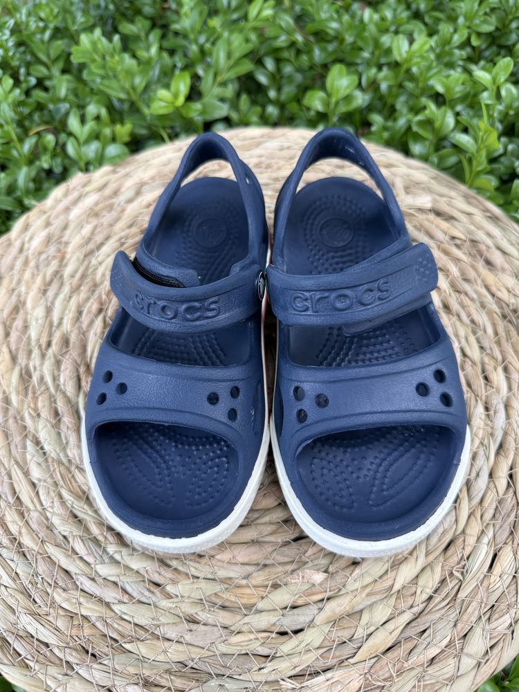 Crocs c8 дитячі босоніжки