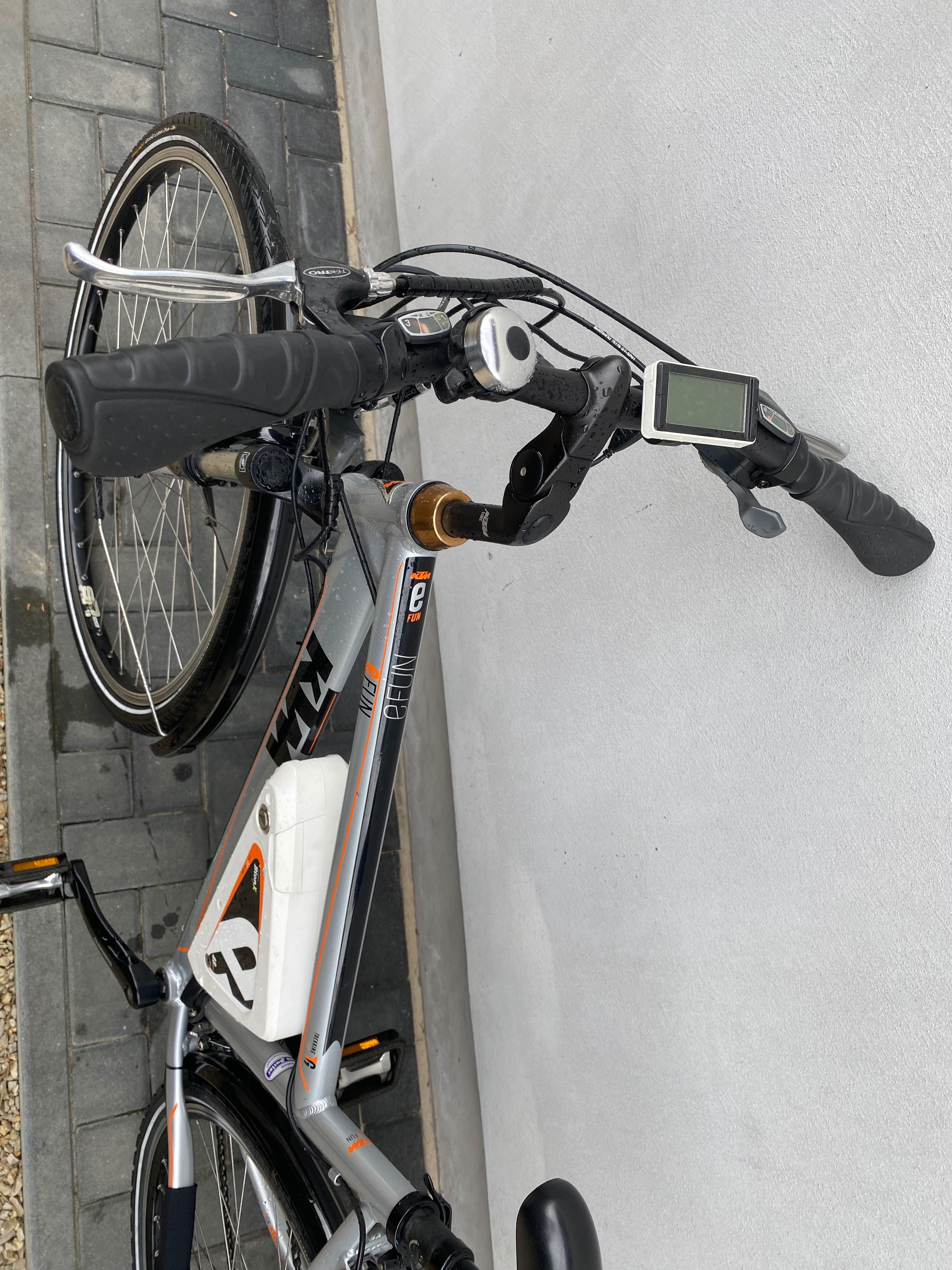 Rower elektryczny KTM