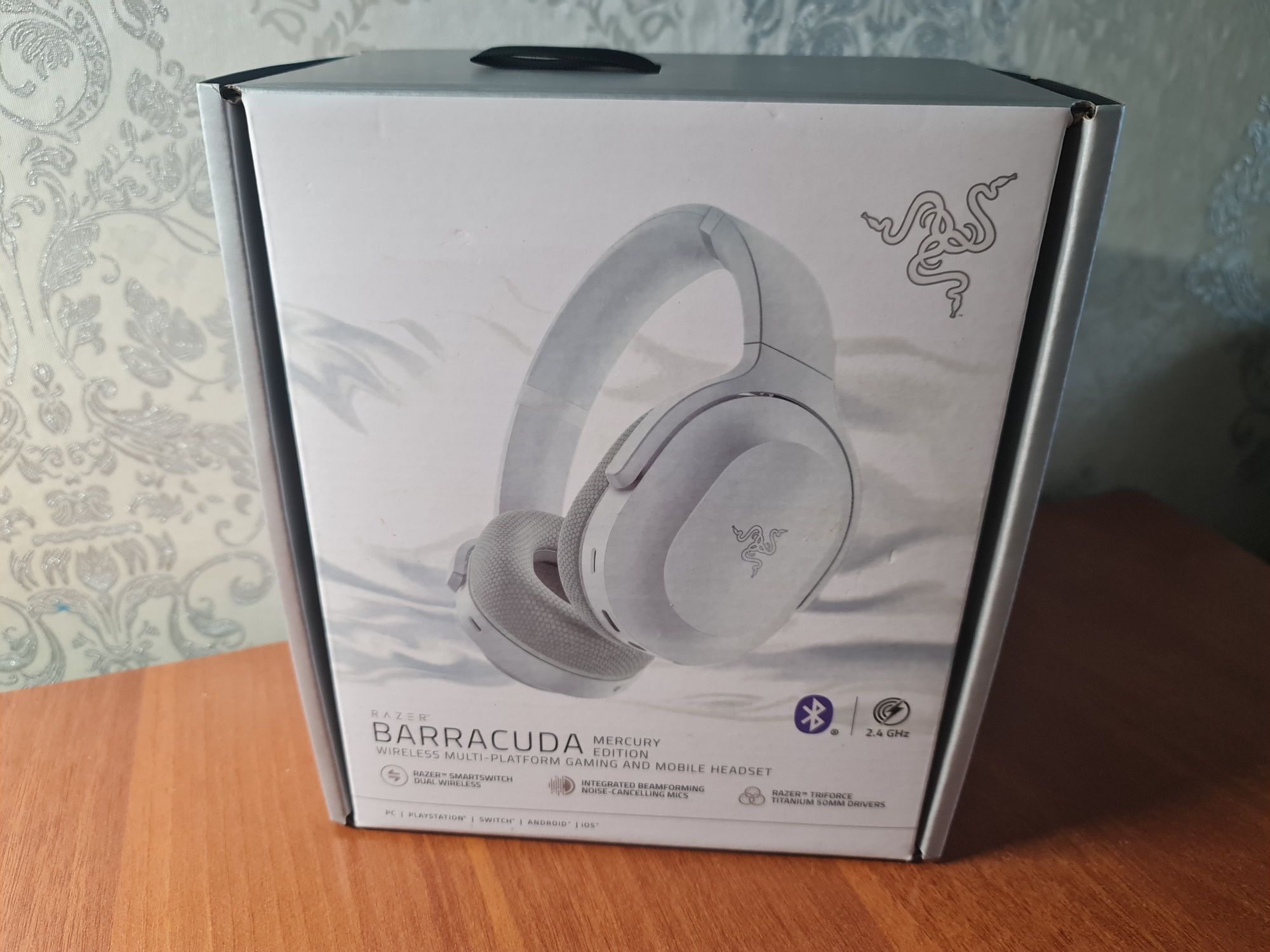 Навушники Razer Barracuda Mercury White