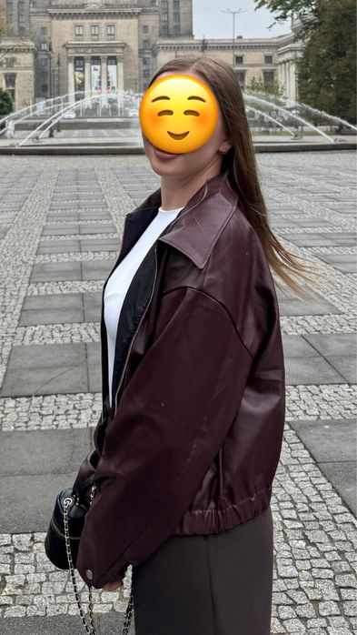 Шкірянка жіноча, в ідеальному стані