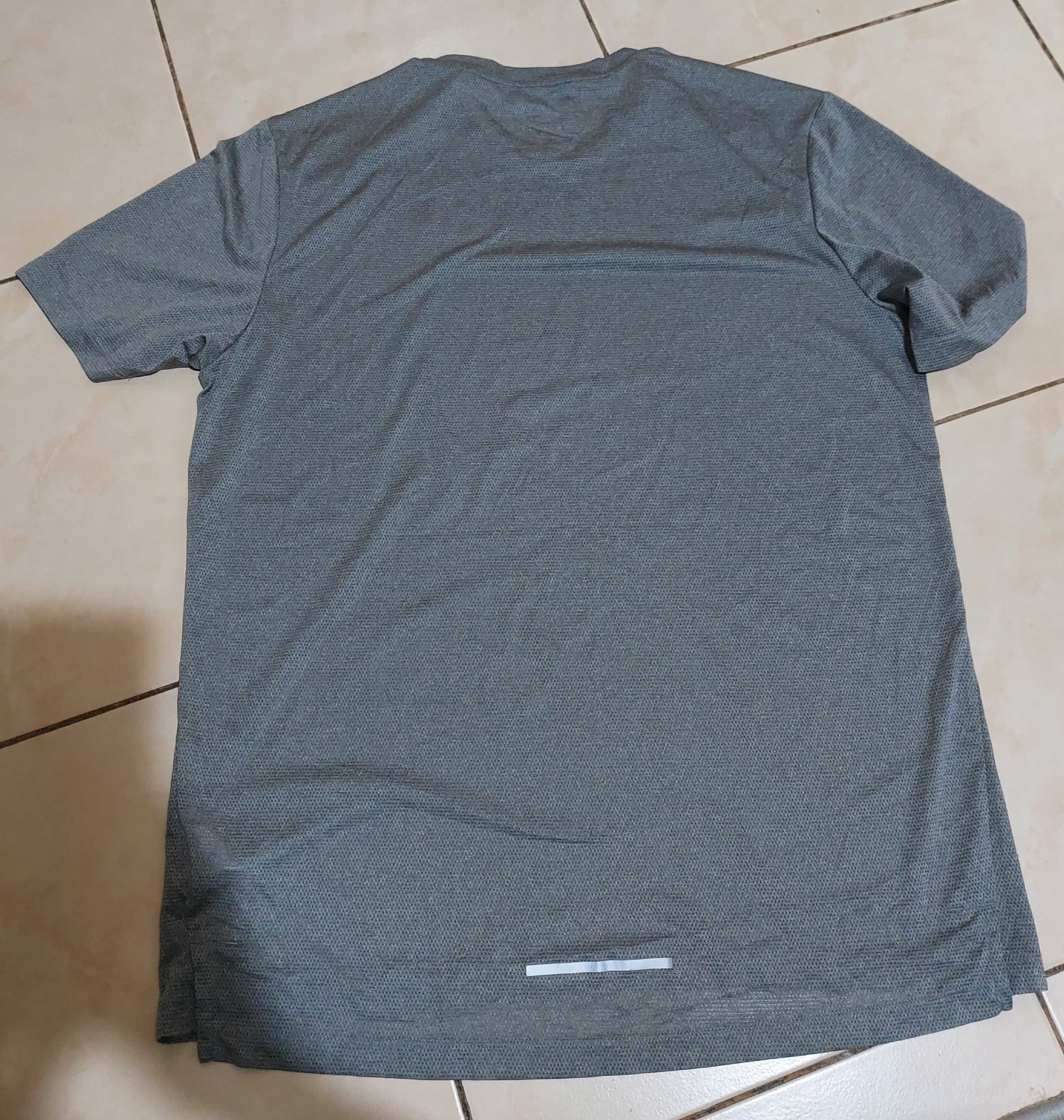 Мужская спортивная футболка Nike Running размер М