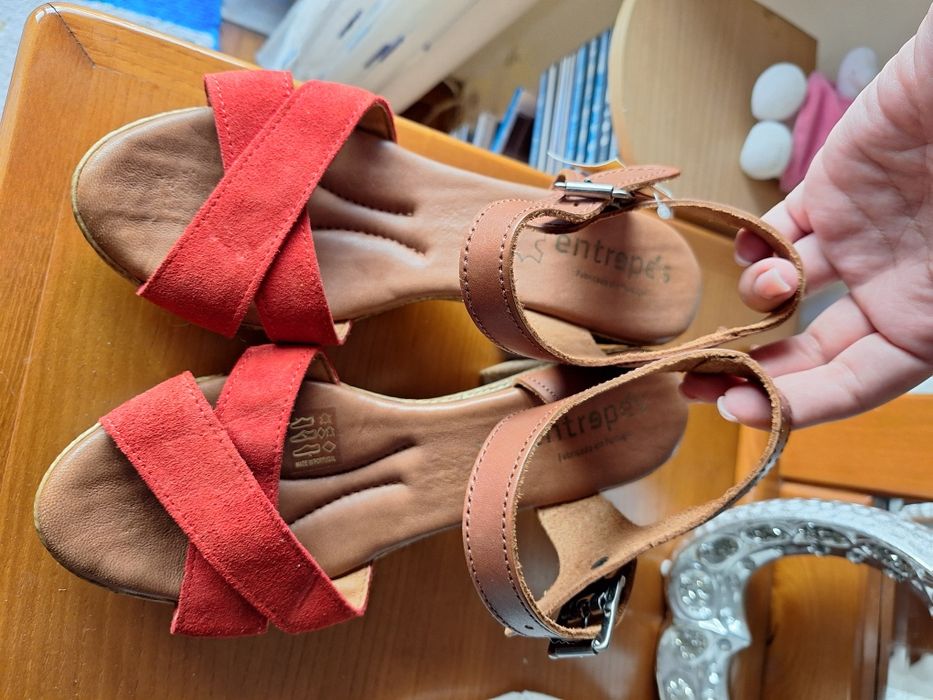 Sandálias Vermelhas T: 40 EntrePés