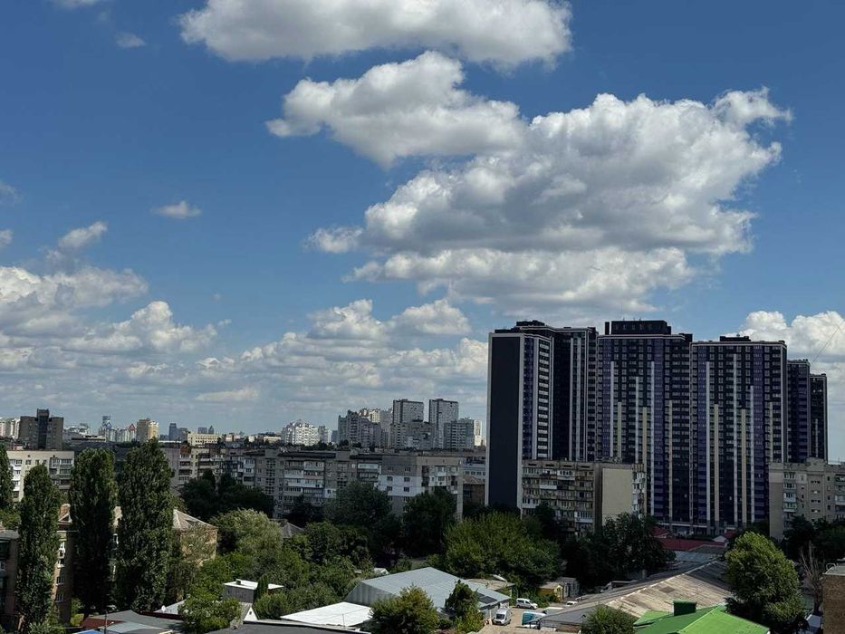 Продам 1 кім.Смілянська 10/31, Севастопольська площа, Чоколівка