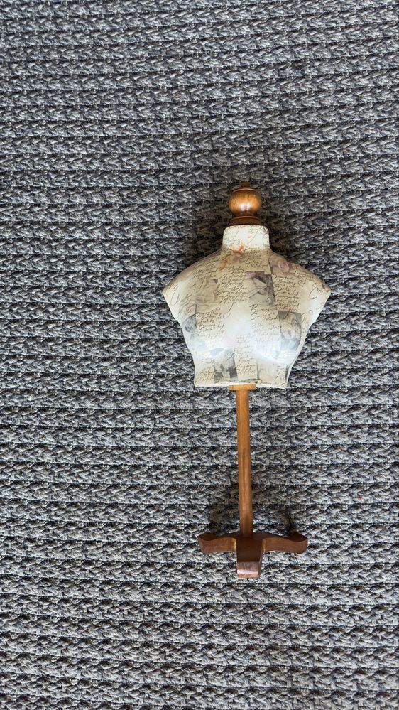 Busto de manequim/ expositor