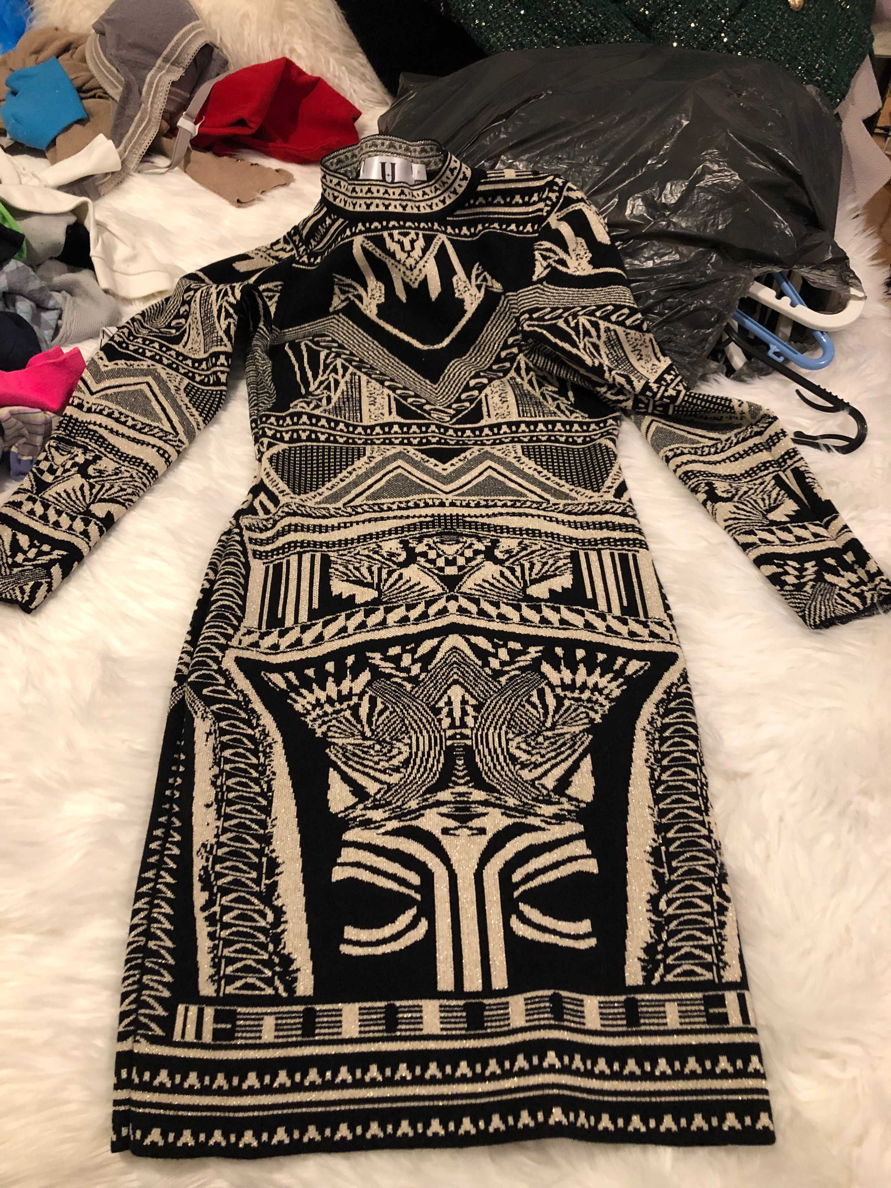 vestido forever unique preto com imagem elastico