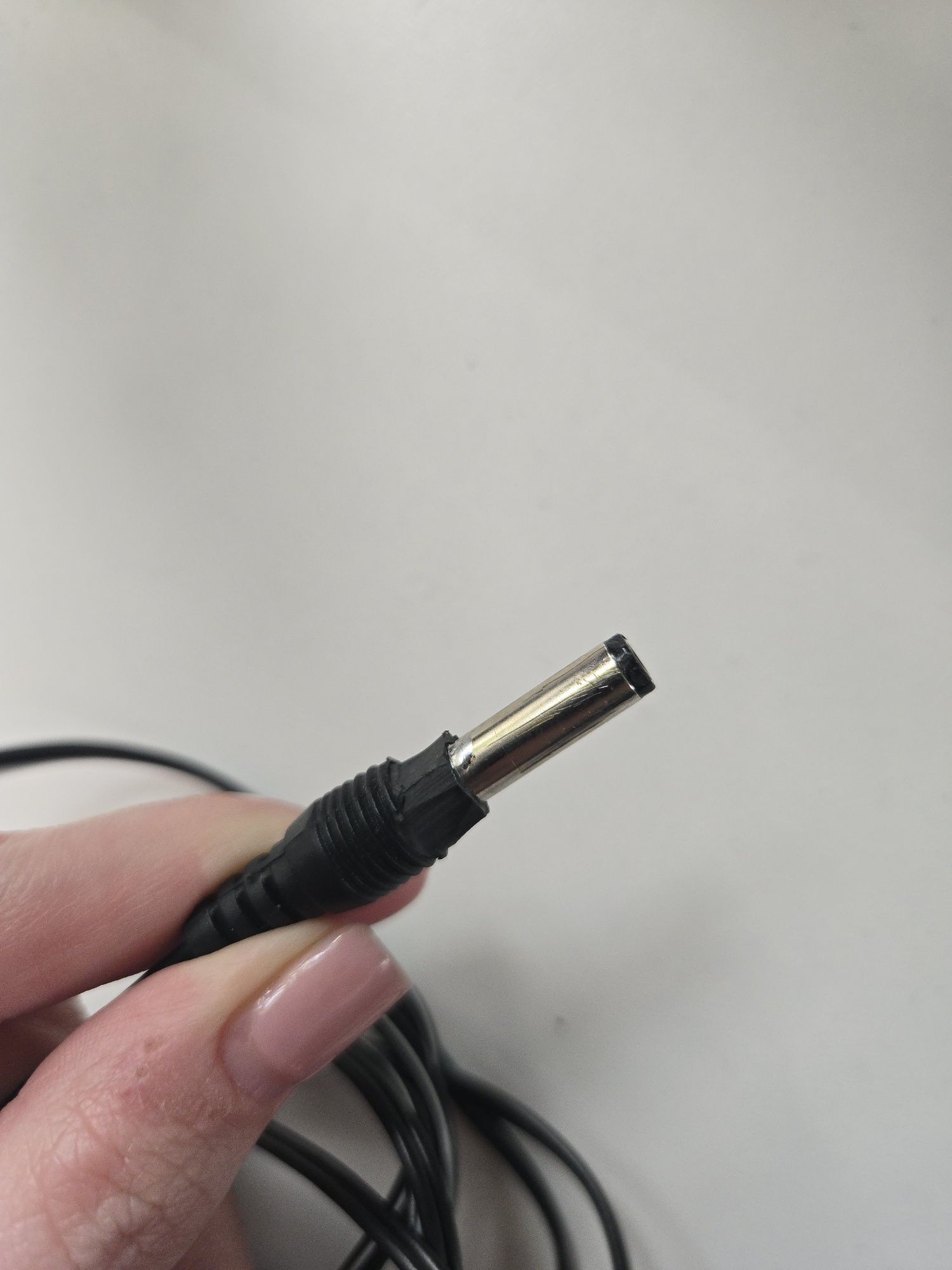 zasilacz sieciowy ładowarka 9V 200MA ac dc model ad 0920 vd8p