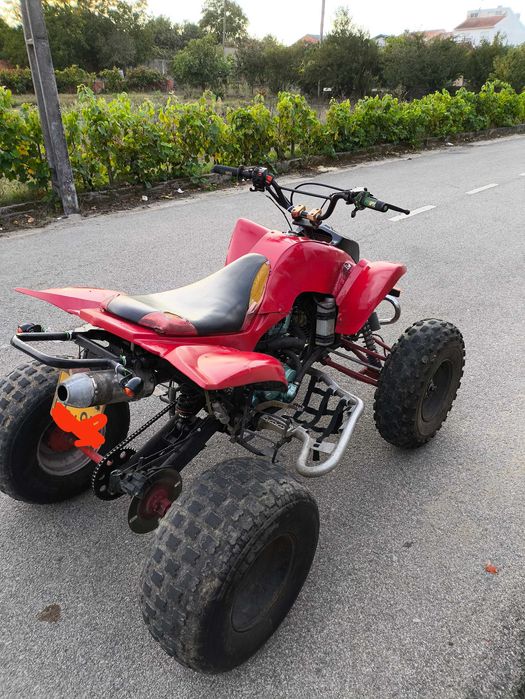 Moto 4 à venda – Pronta para aventuras! 250cc