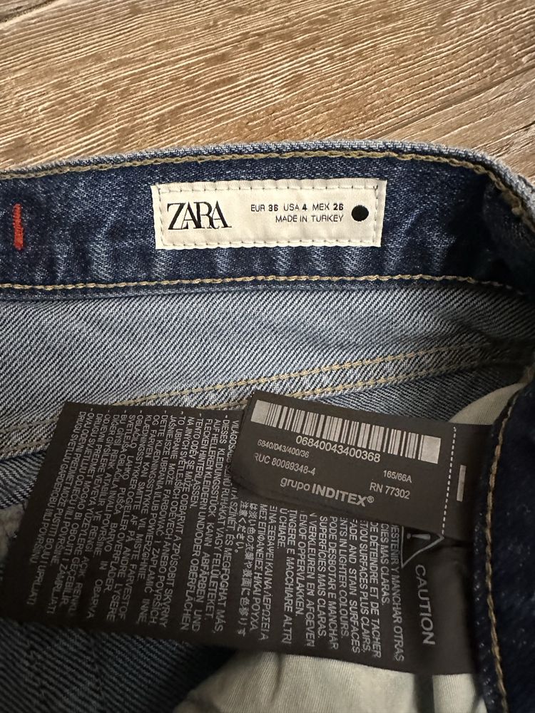 Джинси Zara