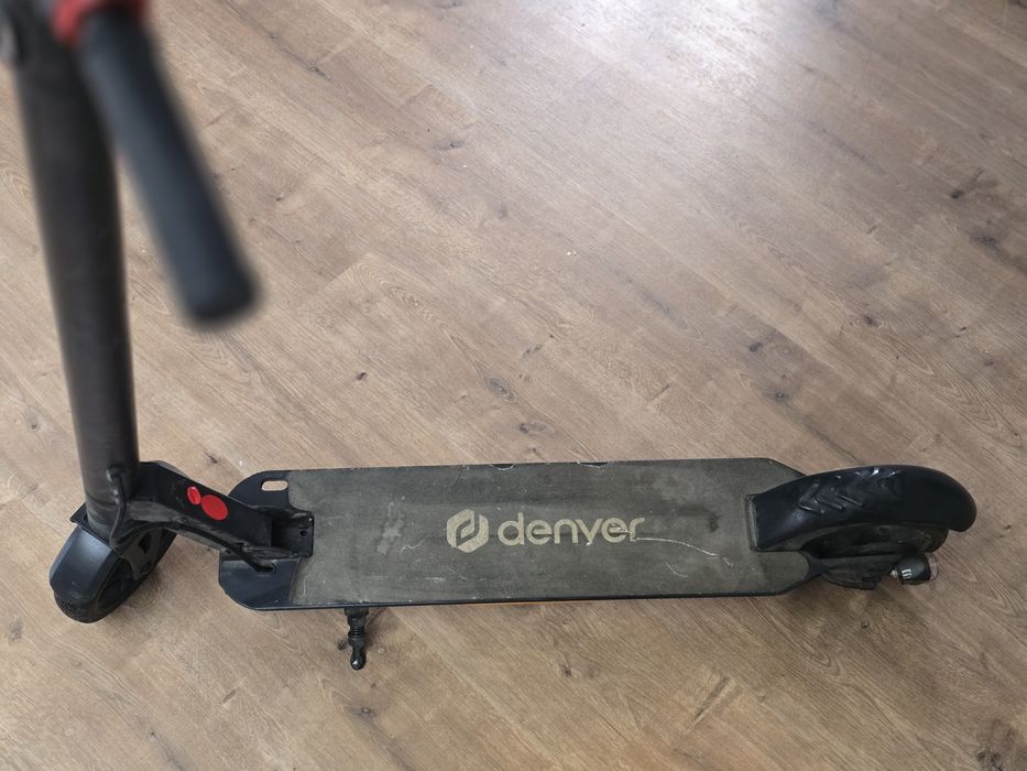 Trotinete Denver sem carregador