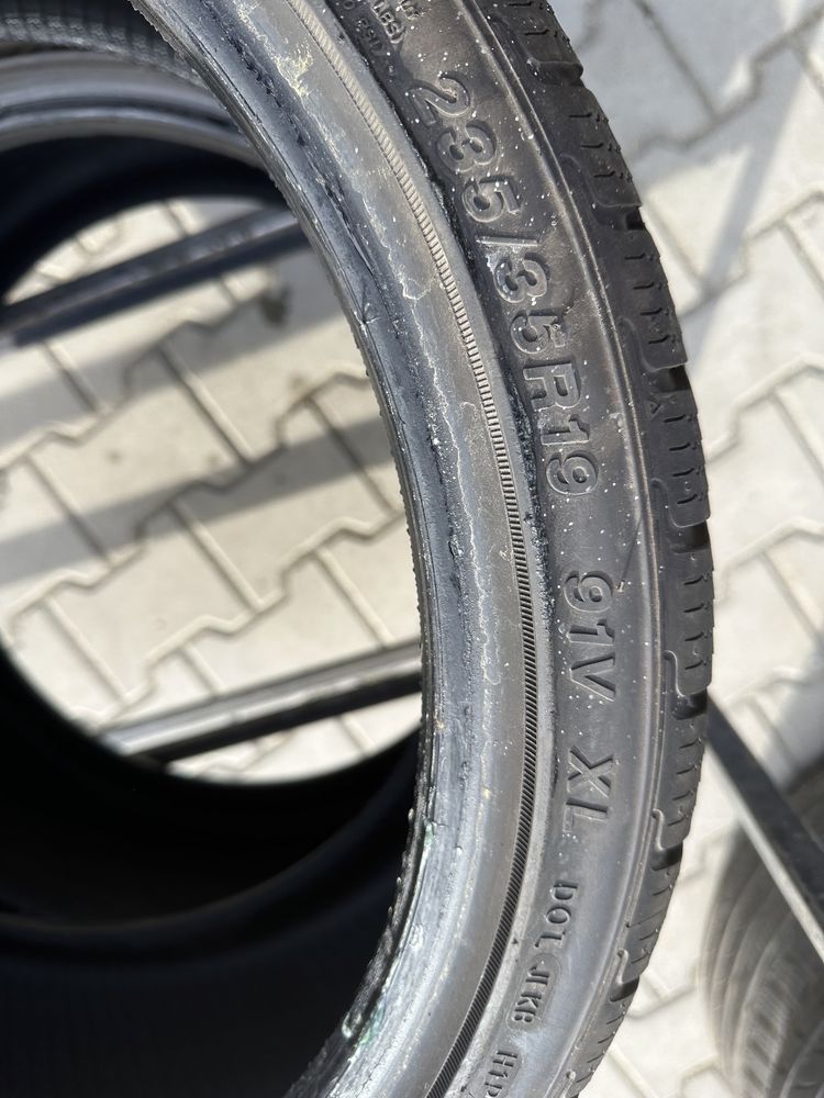 235/35r19 zima komplet