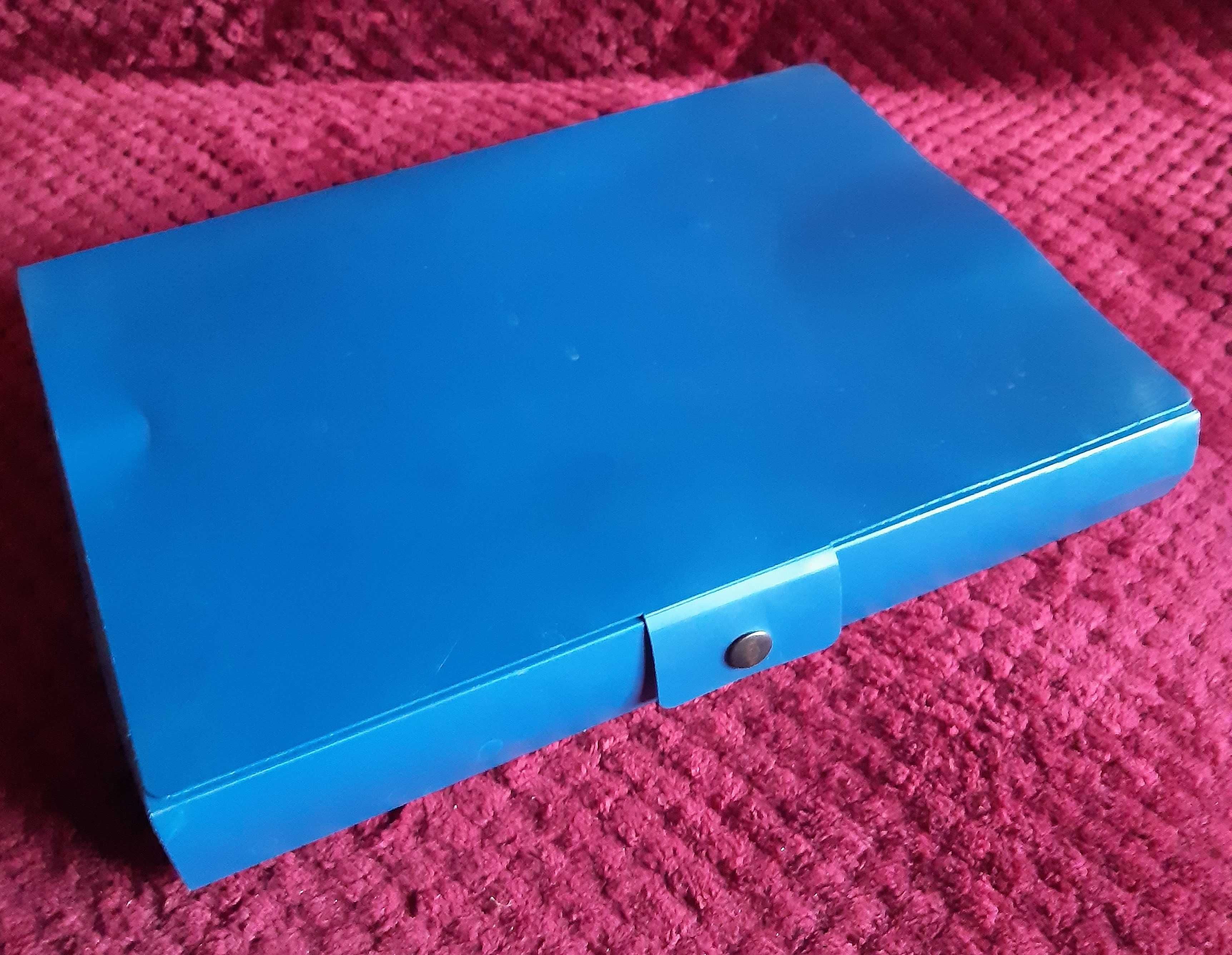 Teczka aktówka plastikowa granatowa organizer na zatrzask