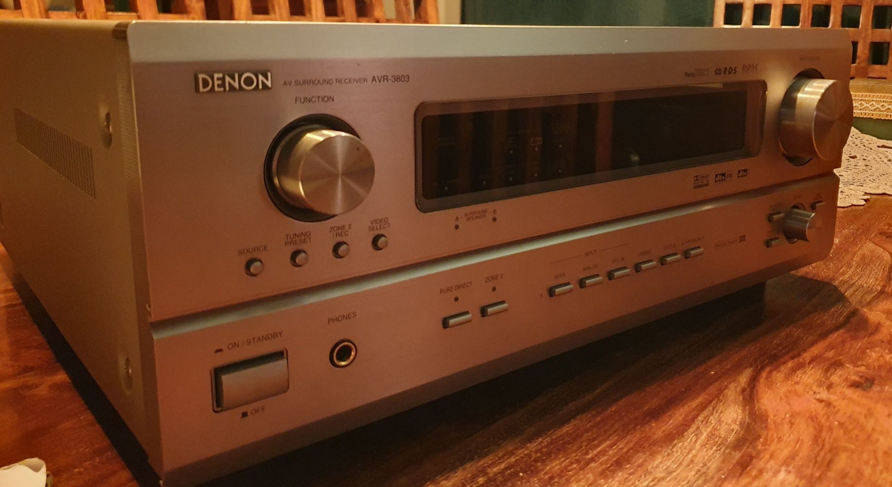 Amplituner DENON AVR-3803