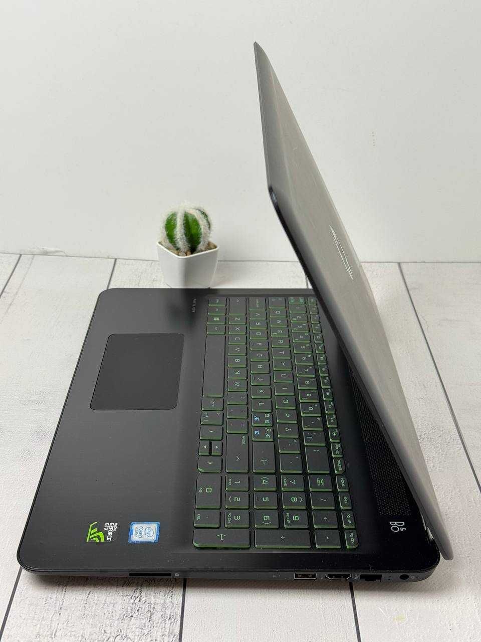 HP  Pro Gaming  i7-8750H 16ram ssd 256+128 gb GTX 1060 Max-Q 3gb