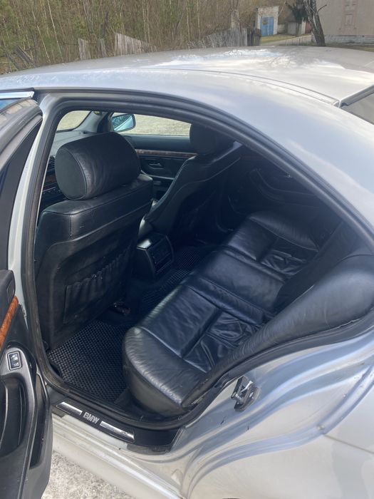 Продам  BMW   Є39