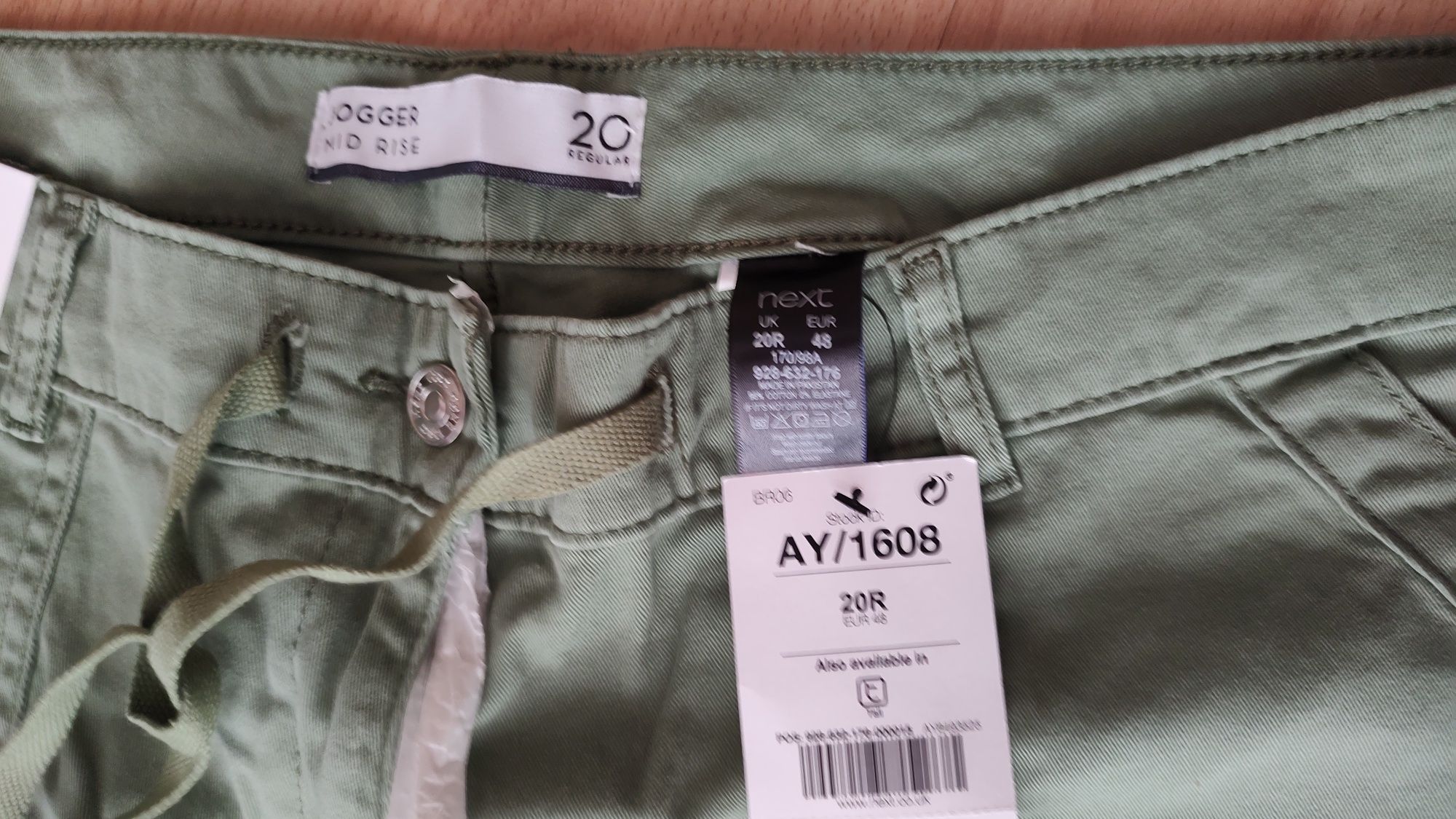 Spodnie damskie rozmiar 48