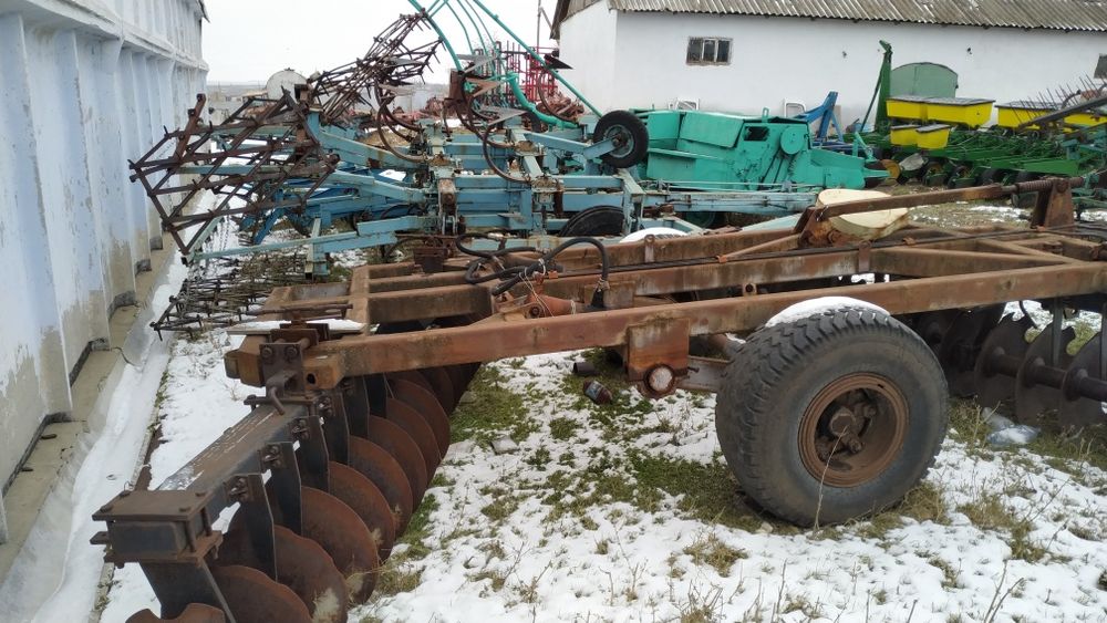 Борона діскова .