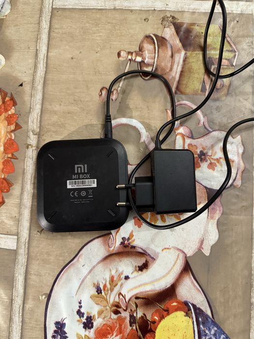 Odwarzqcz multimedialny Mi Box