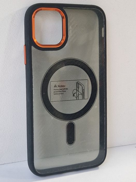 Tel Protect Magnetic Carbon Case do Iphone 11 Czarno-pomarańczowy