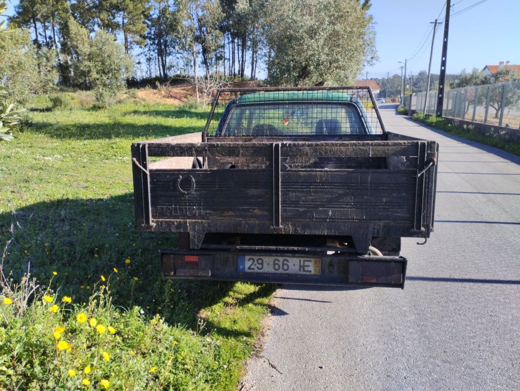 Vendo carrinha Mitsubishi L200