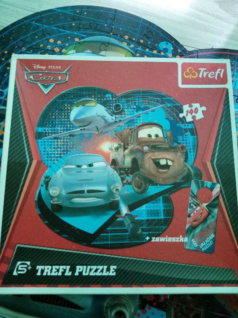 Puzzle cars firmy Trefl