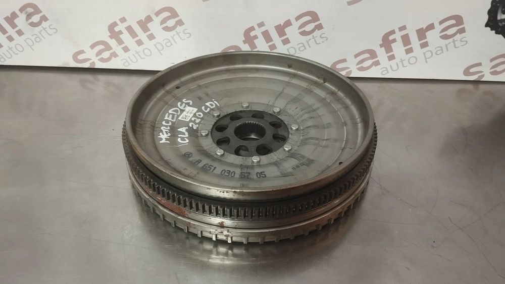 VOLANTE DO MOTOR BIMASSA MERCEDES GLA CLA A W176 REF. A6510305705 (SEMI-NOVO)