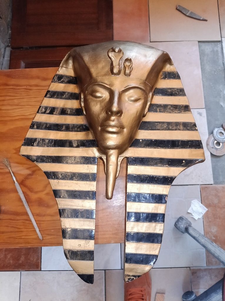 Busto faraó BARRO