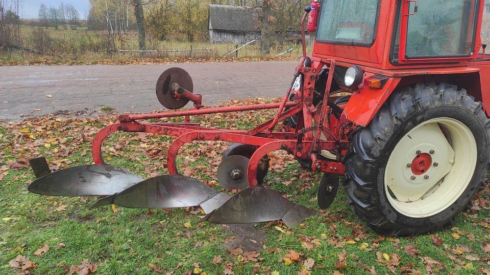 Плуг Kverneland квернеланд 3 корпусний