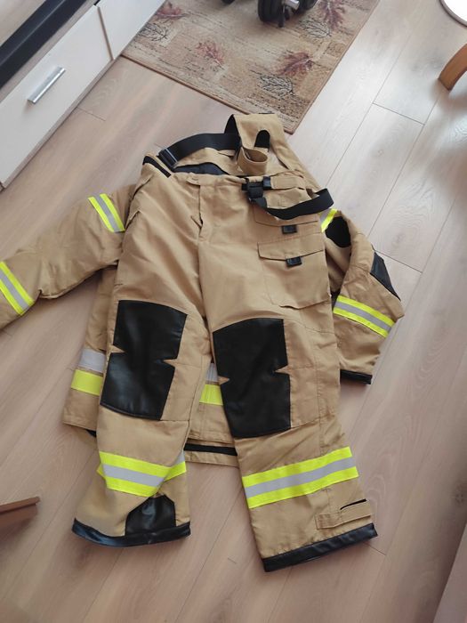 Nomex strazacki nowy 2 częściowy