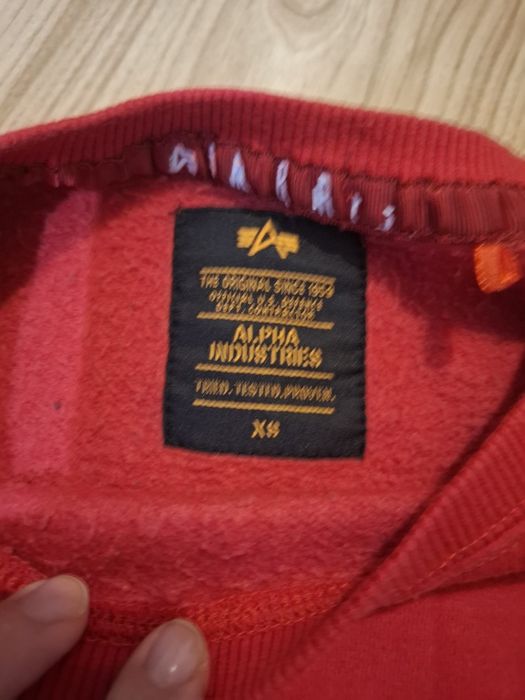 Sprzedam bluze Alpha industries z metki xs ale do M ok