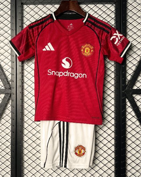 Kit Criança Man. City, Man. United, Liverpool, Chelsea, Arsenal, Etc