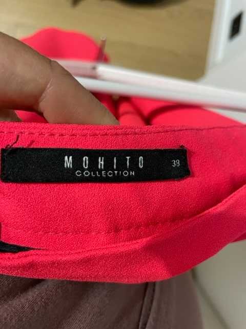 neonowa różowa spódnica mini rozkloszowana 38 Mohito