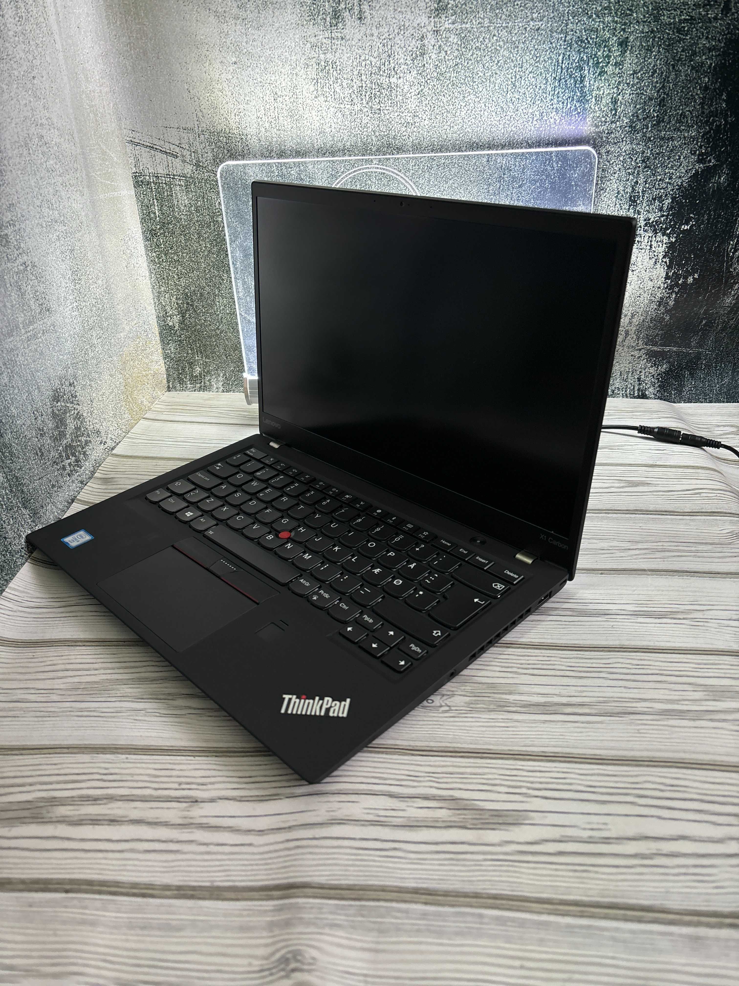 Ноутбук Lenovo ThinkPad X1 Carbon 5th i5-7300U 16 GB SSD гарантія 9міс