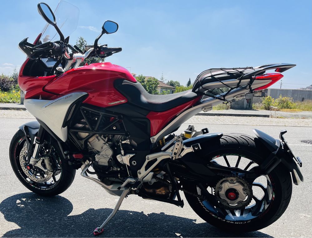 MV Agusta Turismo Veloce 800